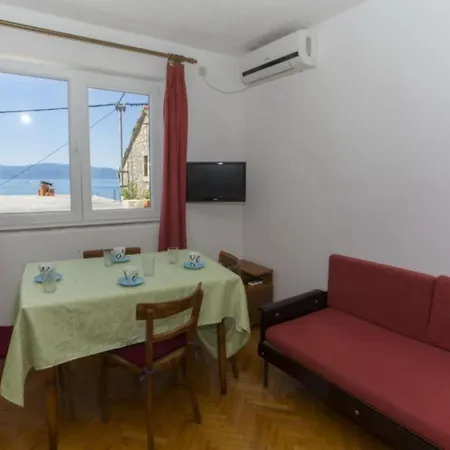 Apartmán Two Bedroom With Terrace *
